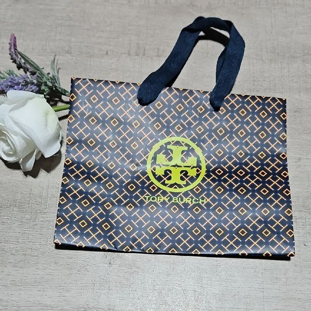 Tory Burch 🎁 Navy and Yellow Geometric Gift Bag